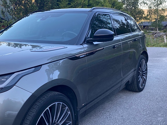 Land Rover Range Rover Velar 6 of 29