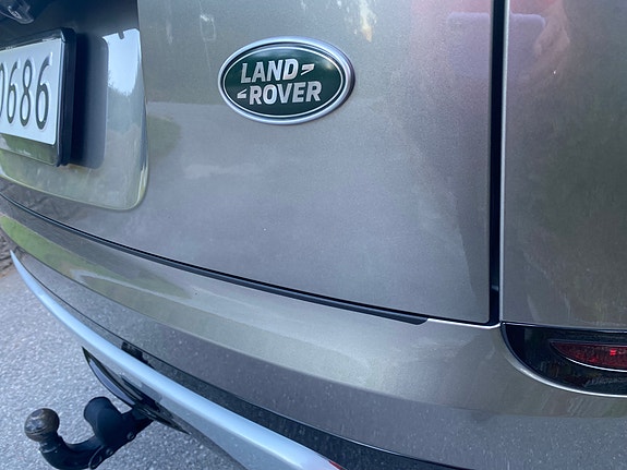 Land Rover Range Rover Velar 8 of 29