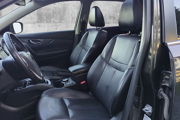 Nissan X-Trail 10 of 15