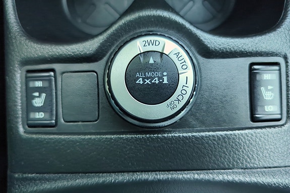 Nissan X-Trail 15 of 15