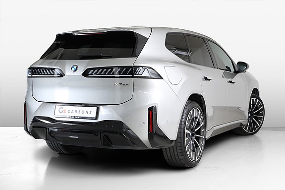 BMW iX3 4 of 30