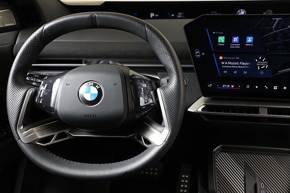 BMW iX3 7 of 30