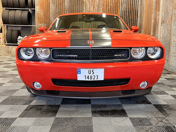 Dodge Challenger 7 of 30