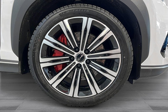 BYD Sealion 7 24 of 28