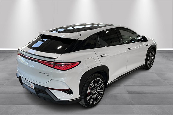 BYD Sealion 7 27 of 28