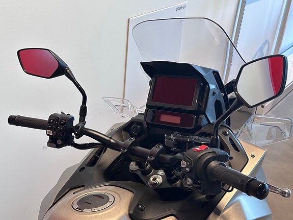 Honda NT1100 ES DCT - Kampanje! 20 000 kr i utstyr inkl. 7 of 9