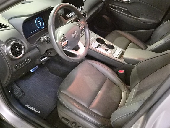 Hyundai Kona 14 of 25