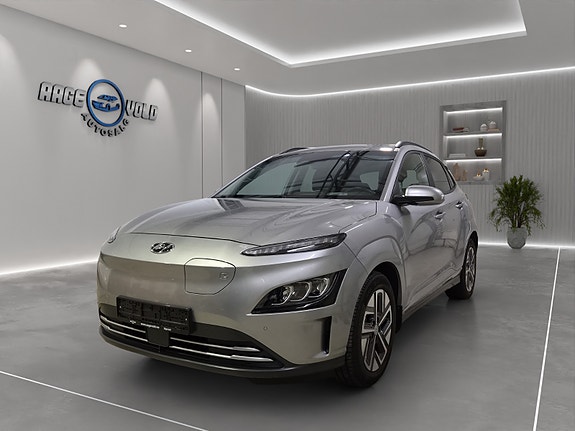 Hyundai Kona 3 of 25