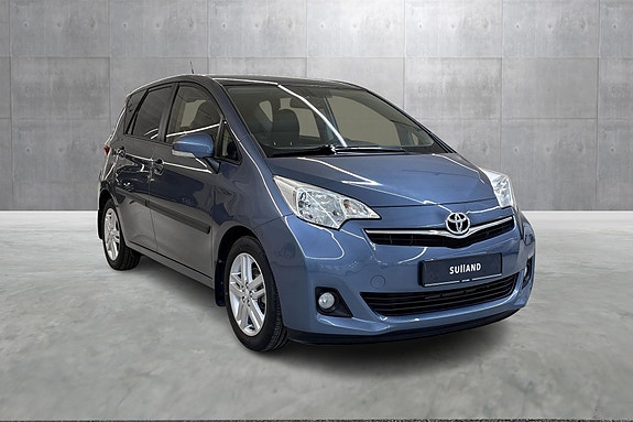 Toyota Verso-S 7 of 22