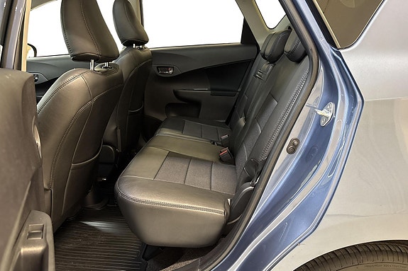 Toyota Verso-S 16 of 22