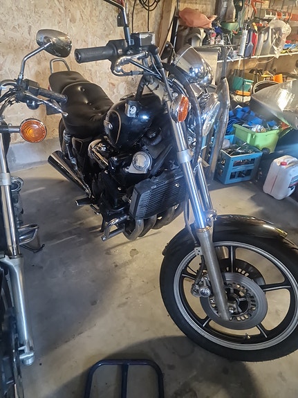 Yamaha Maxim X 8 of 8