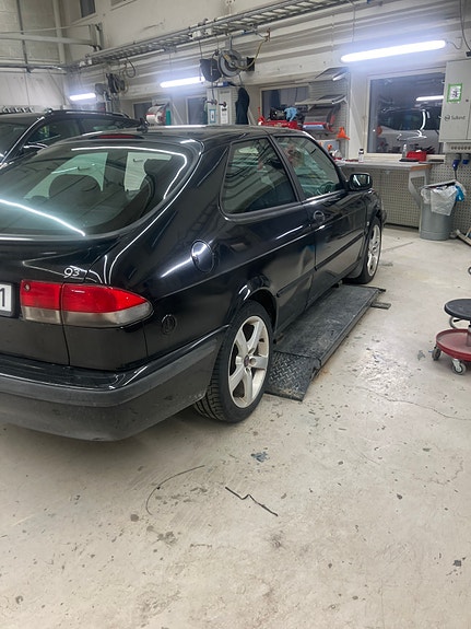 Saab 9-3 4 of 12