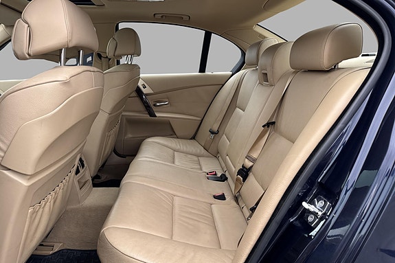 BMW 525i 18 of 22