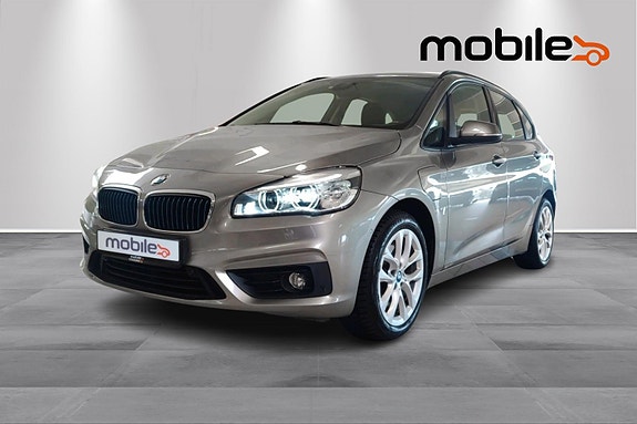 BMW 225xe 19 of 25