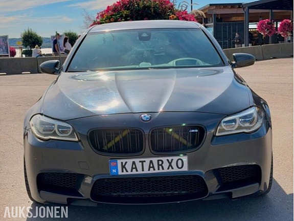 BMW M5 2 of 30