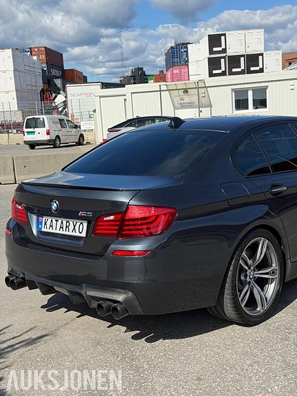 BMW M5 15 of 30