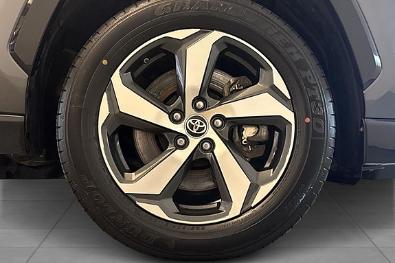 Toyota RAV4 20 of 22