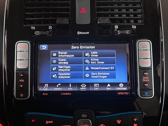 Nissan Leaf 25 of 30