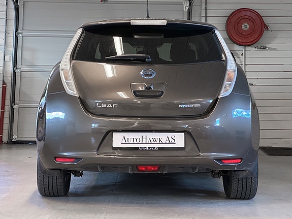 Nissan Leaf 4 of 30