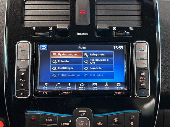 Nissan Leaf 25 of 30