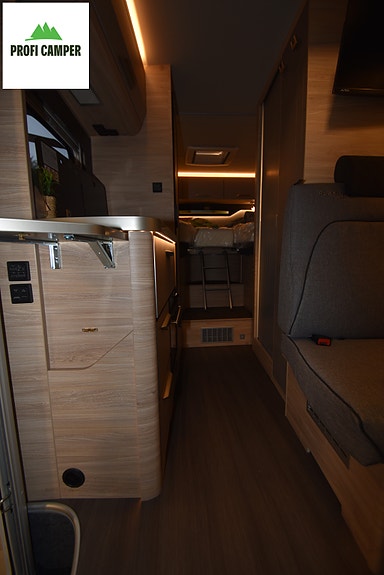 Knaus VAN TI PLUS 650 MEG PlatinumSelection VW 4WD Alde +++ 17 of 30