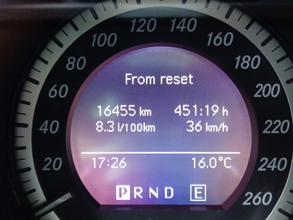 Mercedes-Benz GLK220 28 of 30