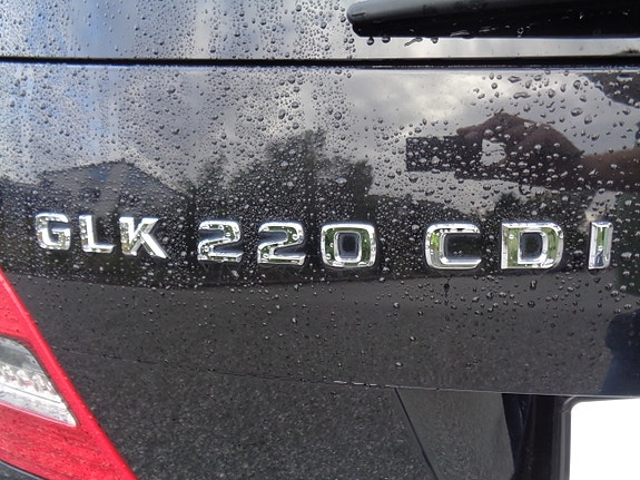 Mercedes-Benz GLK220 6 of 30