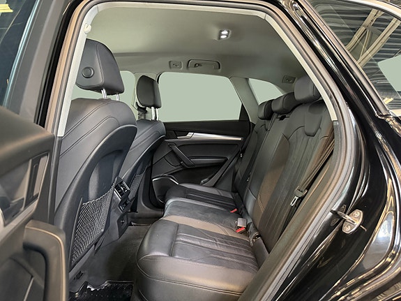 Audi Q5 12 of 30