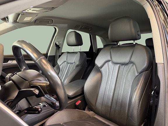 Audi Q5 11 of 30