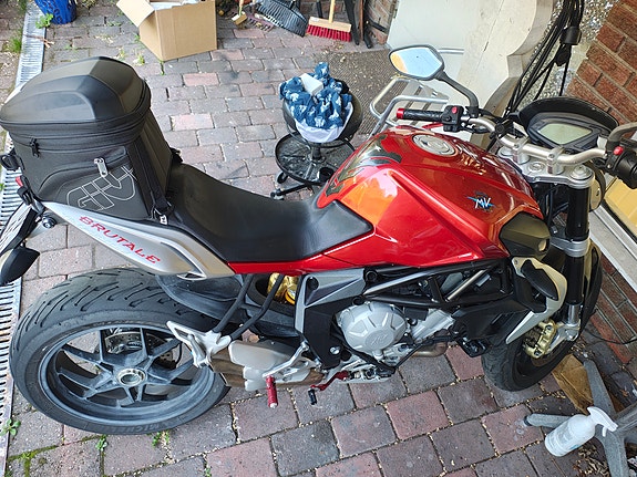 MV Agusta Brutale 800 8 of 14