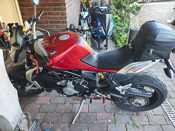 MV Agusta Brutale 800 11 of 14