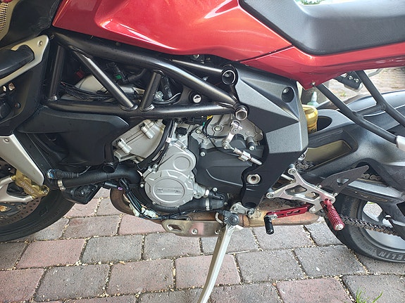 MV Agusta Brutale 800 12 of 14