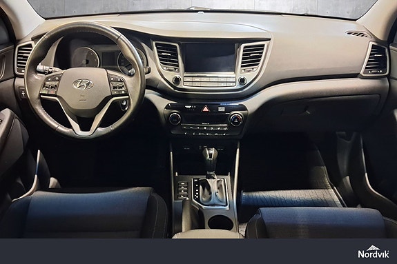 Hyundai Tucson 9 of 19