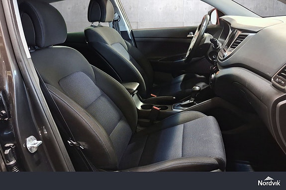 Hyundai Tucson 15 of 19