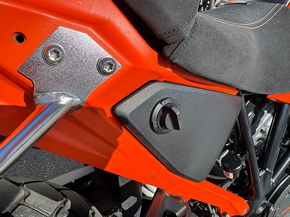 KTM 1290 Super Adventure S 11 of 22