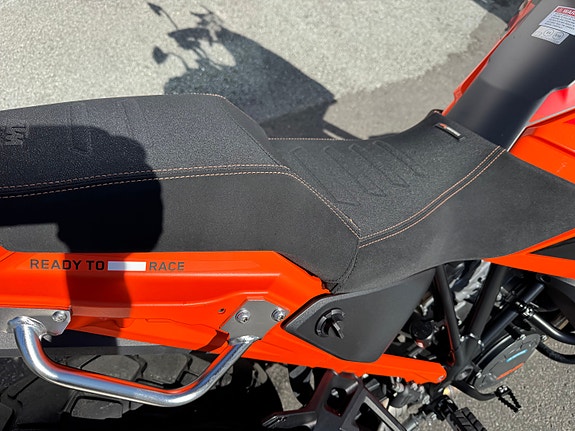 KTM 1290 Super Adventure S 12 of 22