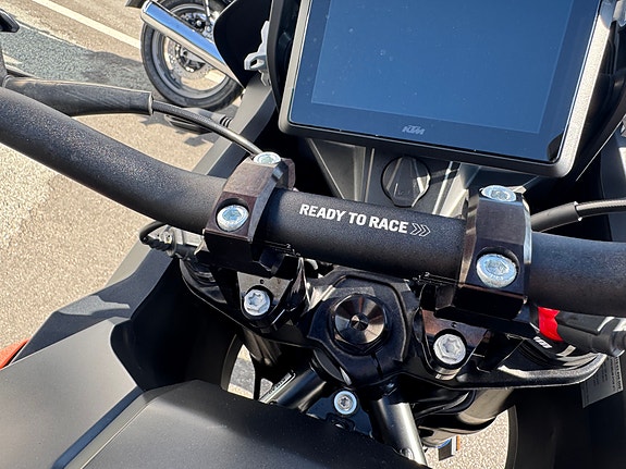 KTM 1290 Super Adventure S 16 of 22
