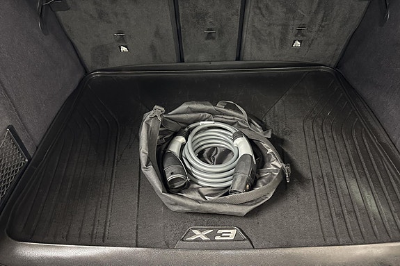 BMW iX3 19 of 20