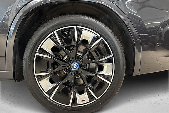 BMW iX3 20 of 20
