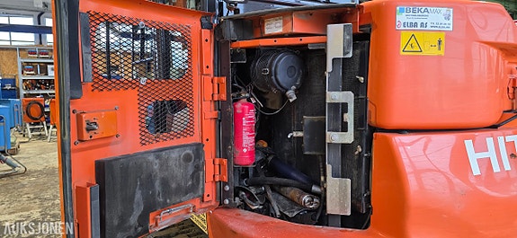 Hitachi ZX85US-5A 20 of 30