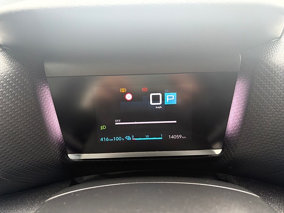Citroen E-C4 24 of 29