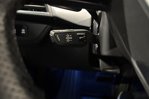 Audi e-tron GT 19 of 27