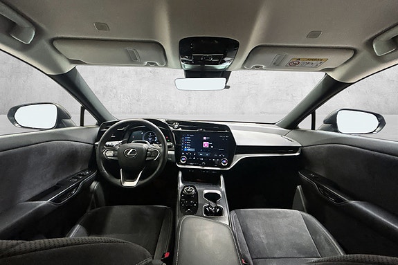 Lexus RZ450e 9 of 24