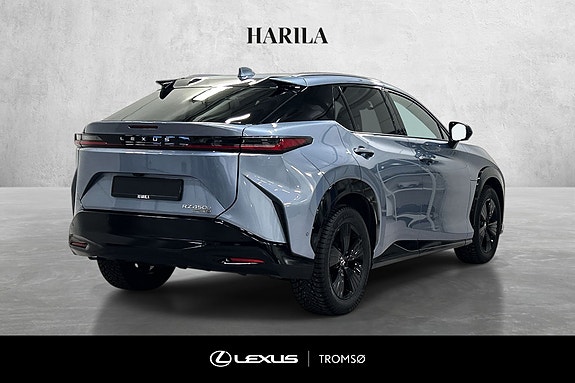 Lexus RZ450e 5 of 24