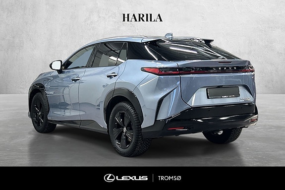 Lexus RZ450e 3 of 24