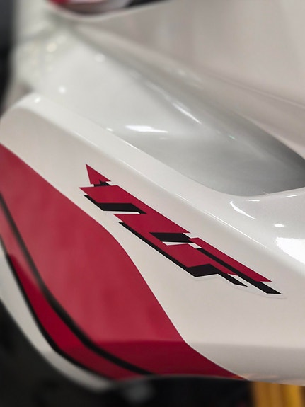 Yamaha R3 **Tilbud** UTSTILLINGSMODELL med utstyr! 8 of 8