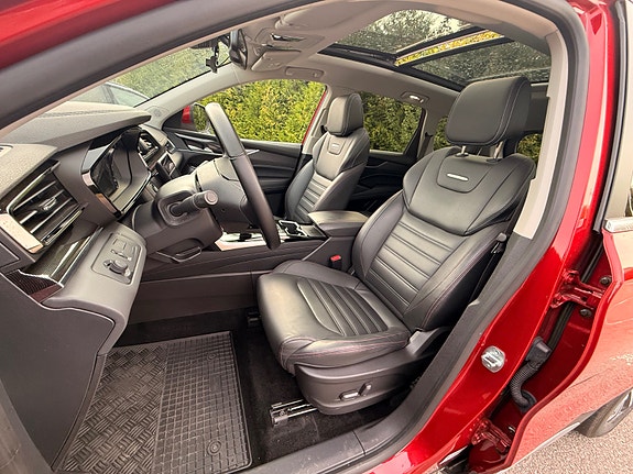 Maxus Euniq 6 13 of 29