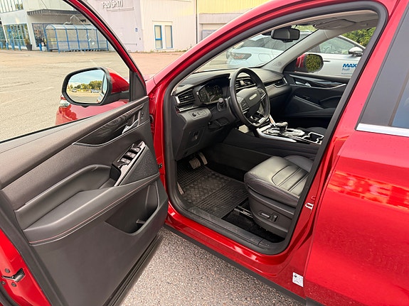 Maxus Euniq 6 12 of 29