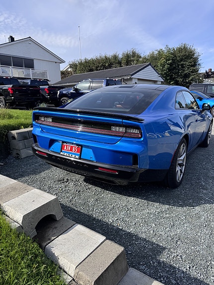 Dodge Charger 3 of 5