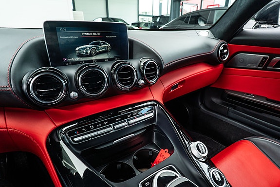 Mercedes-Benz AMG GT S 11 of 28